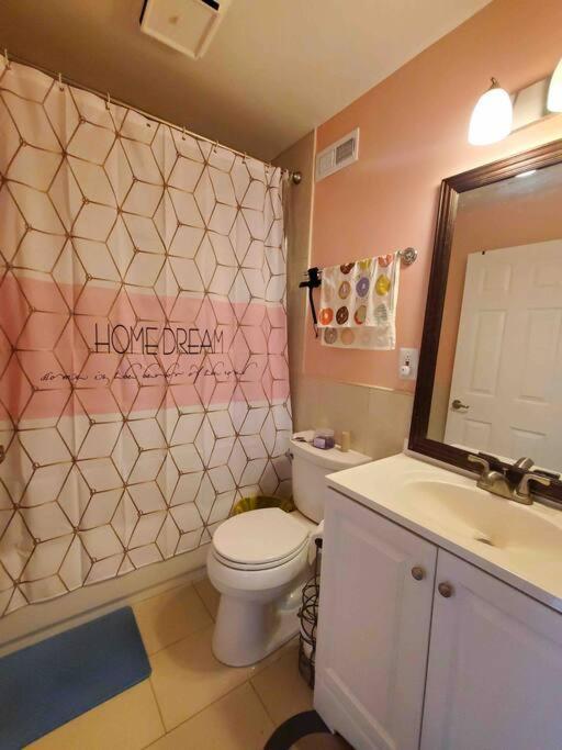 5 Star Room/Close To Town Center And Everything/5 Min Walk Metro Ρόκβιλ Εξωτερικό φωτογραφία
