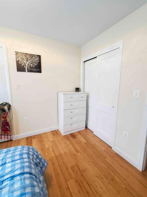 5 Star Room/Close To Town Center And Everything/5 Min Walk Metro Ρόκβιλ Εξωτερικό φωτογραφία