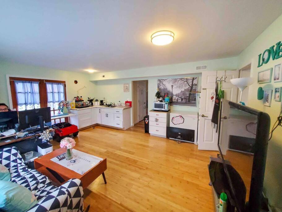 5 Star Room/Close To Town Center And Everything/5 Min Walk Metro Ρόκβιλ Εξωτερικό φωτογραφία
